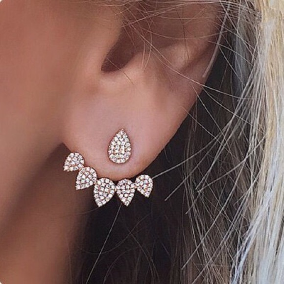 Jewelry - 🆕Gold Crystal Water Drop Stud Earrings